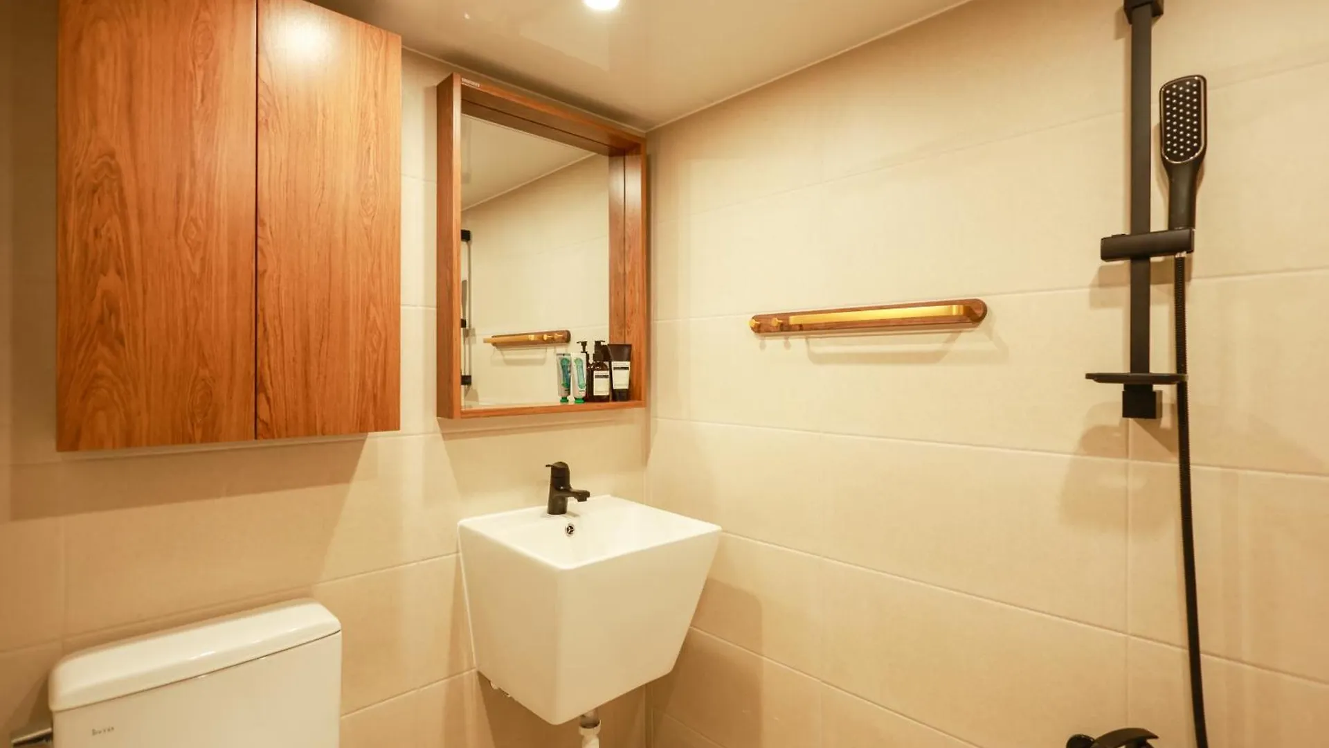 شقة Comfy Stay, 5 Minutes Away From Eungam Station, Olive Young And Daiso سيول